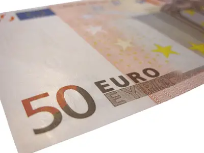 un foglio da 50 euro